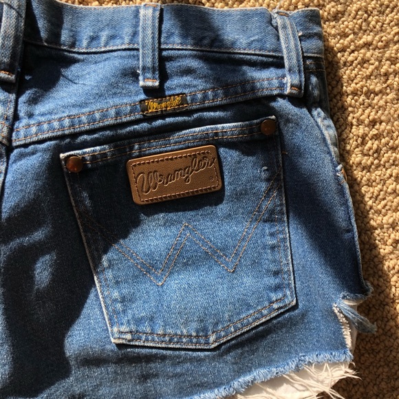 Wrangler denim shorts - Picture 2 of 3